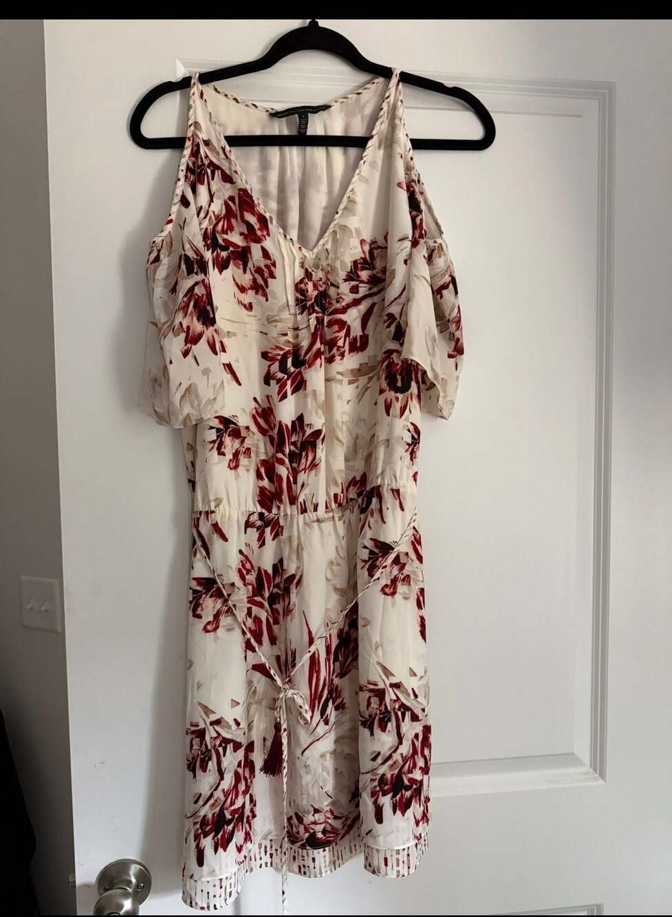 White House Black Market Floral Cold-Shoulder Tassel Tie Blouson Dress